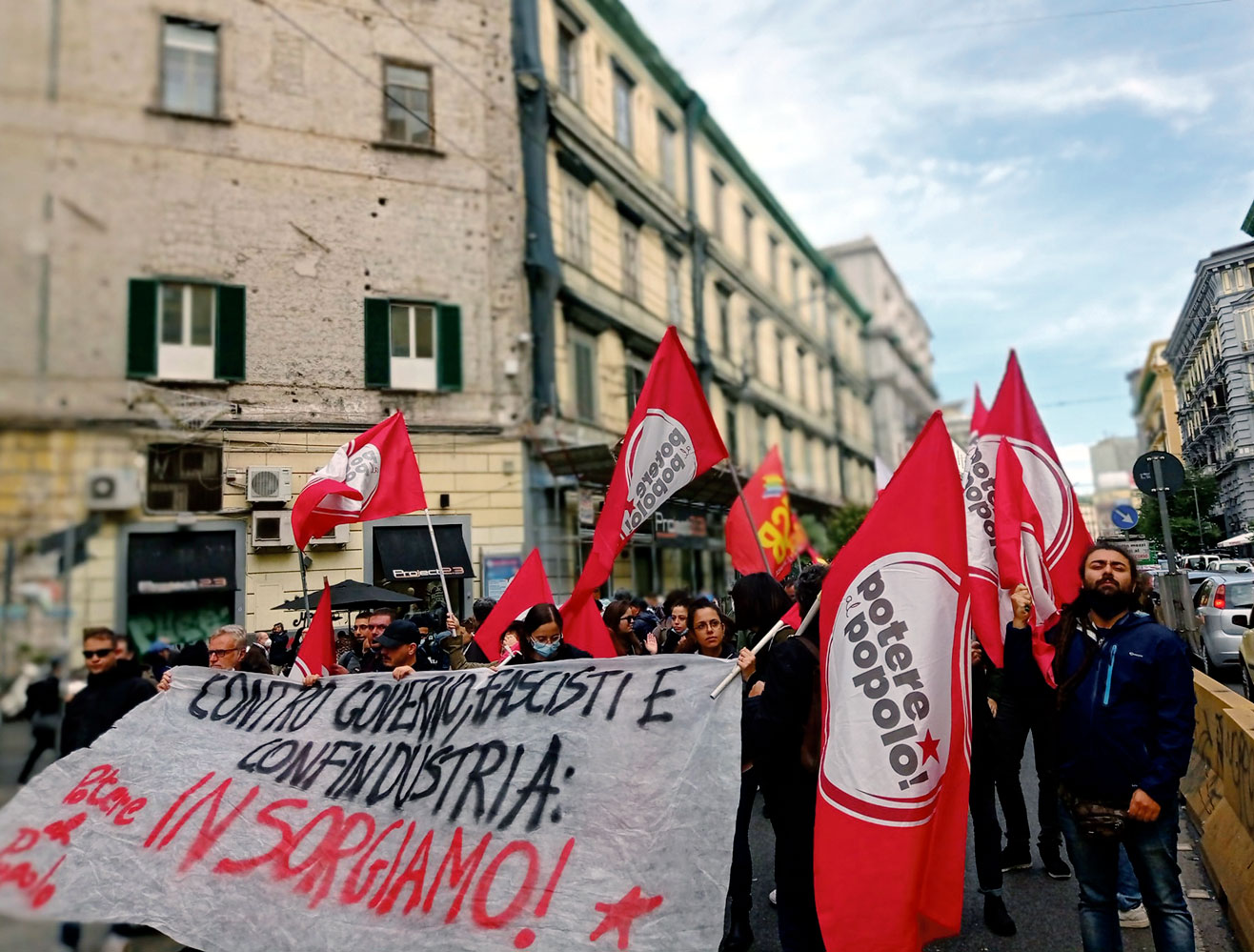 Des grévistes à Naples