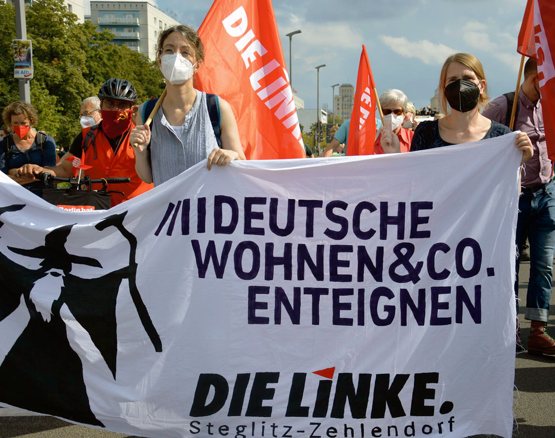 Des manifestantes pour l'expropriation des gros propriétaires à Berlin