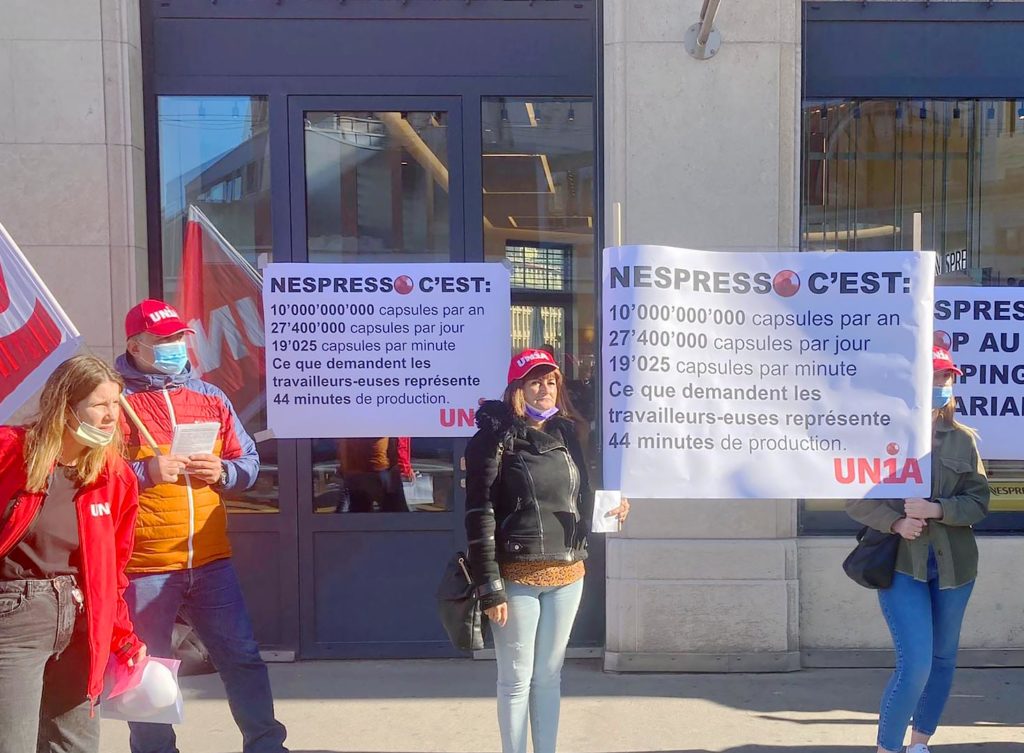 Protestation de travailleuses temporaires de Nespresso
