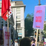 Un panneau LPP21: plutôt grever lors de la grève féministe 2023