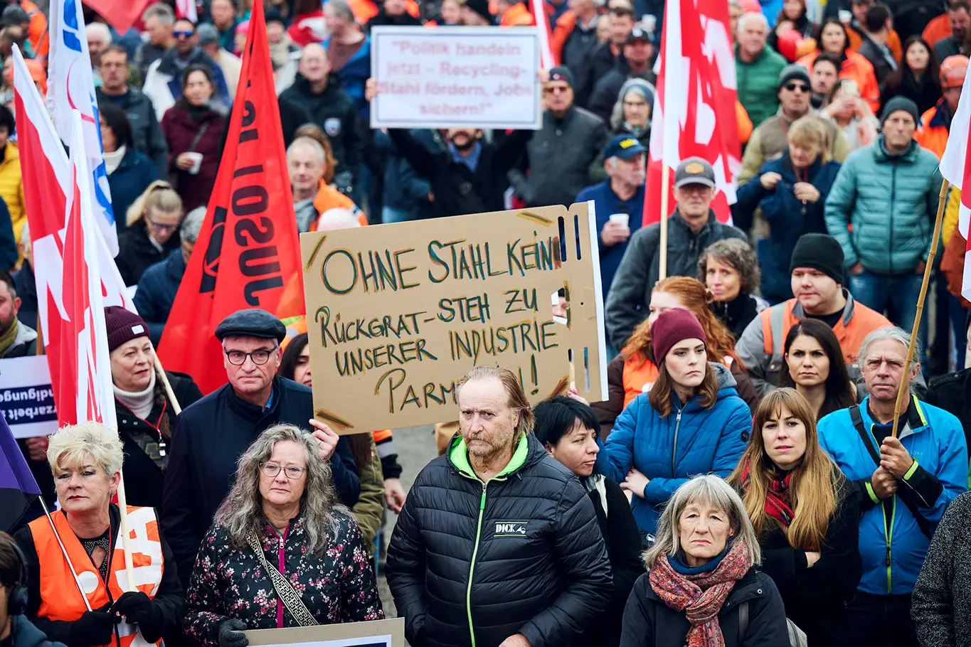 Manifestation pour le maintien de Stahl Gerlafingen devant l’aciérie, 9 novembre 2024