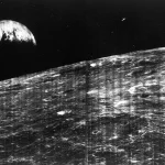 Première vue de la Terre depuis la lune