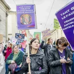 Manifestantes lors de la Journée internationale du droit des femmes 2025