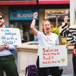 Manifestation de riches pour leurs privilèges