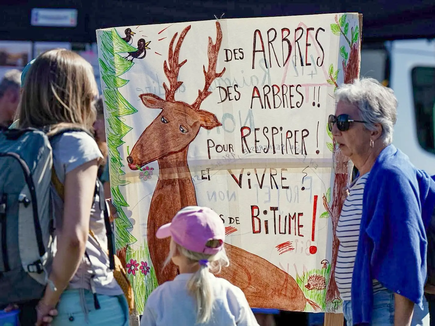 Rassemblement contre l’autoroute A412